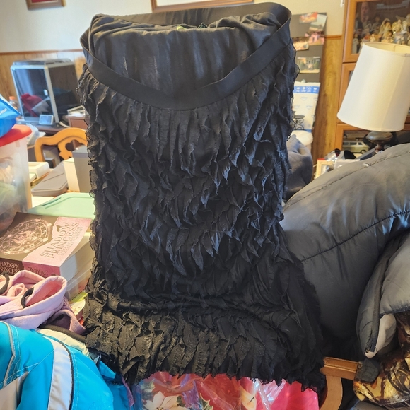 Pink and Black Maxi Skirt Set. Please Read below And See Photos For Size - Picture 3 of 14